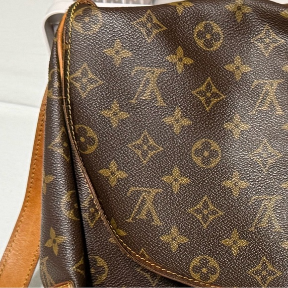 Louis Vuitton Monogram Saumur 35 Vintage Double Satchel Messenger Crossbody Bag - Picture 11 of 15